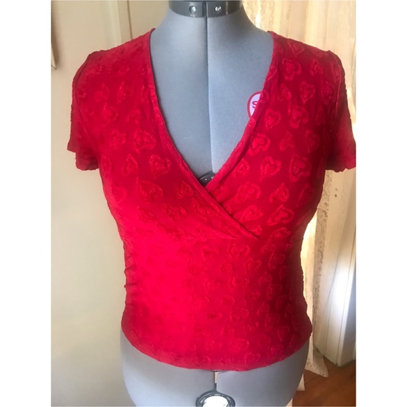 90s red hearts faux wrap shirt. Size L - Picture 2 of 5